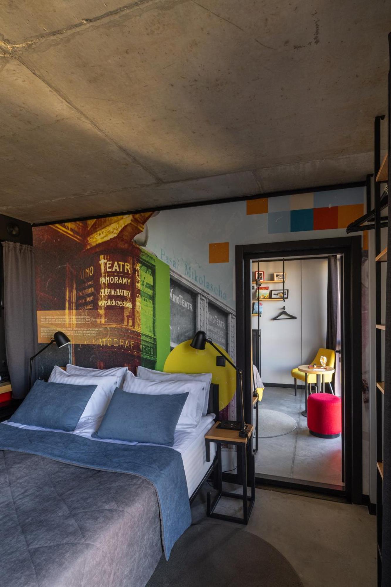 !FEST Hotel Lviv Buitenkant foto